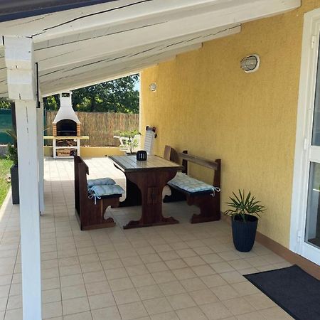 Holiday Home Rosa Gedići Екстериор снимка